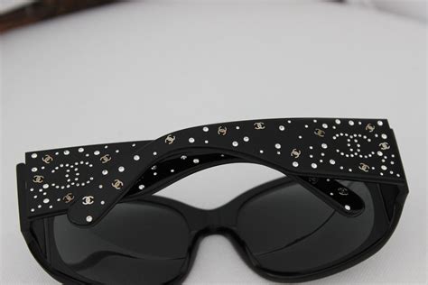 chanel frame swarovski price|Eyewear .